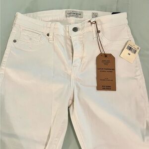 Lucky Brand women’s white skinny jeans, size 6. New.